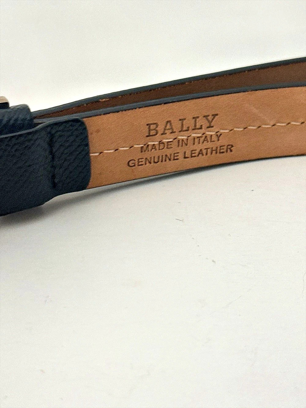 Bally black genuine leather belt size 75/30 made in Italy - Picture 4 of 9